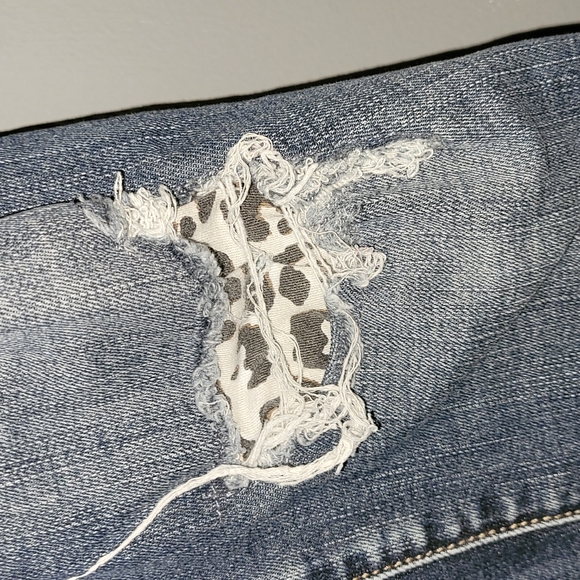 Jeans - Picture 2 of 4